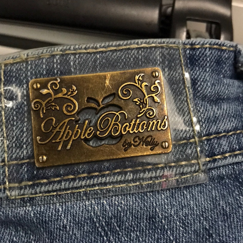 Apple Bottoms Jeans 11/12 - Picture 2 of 6